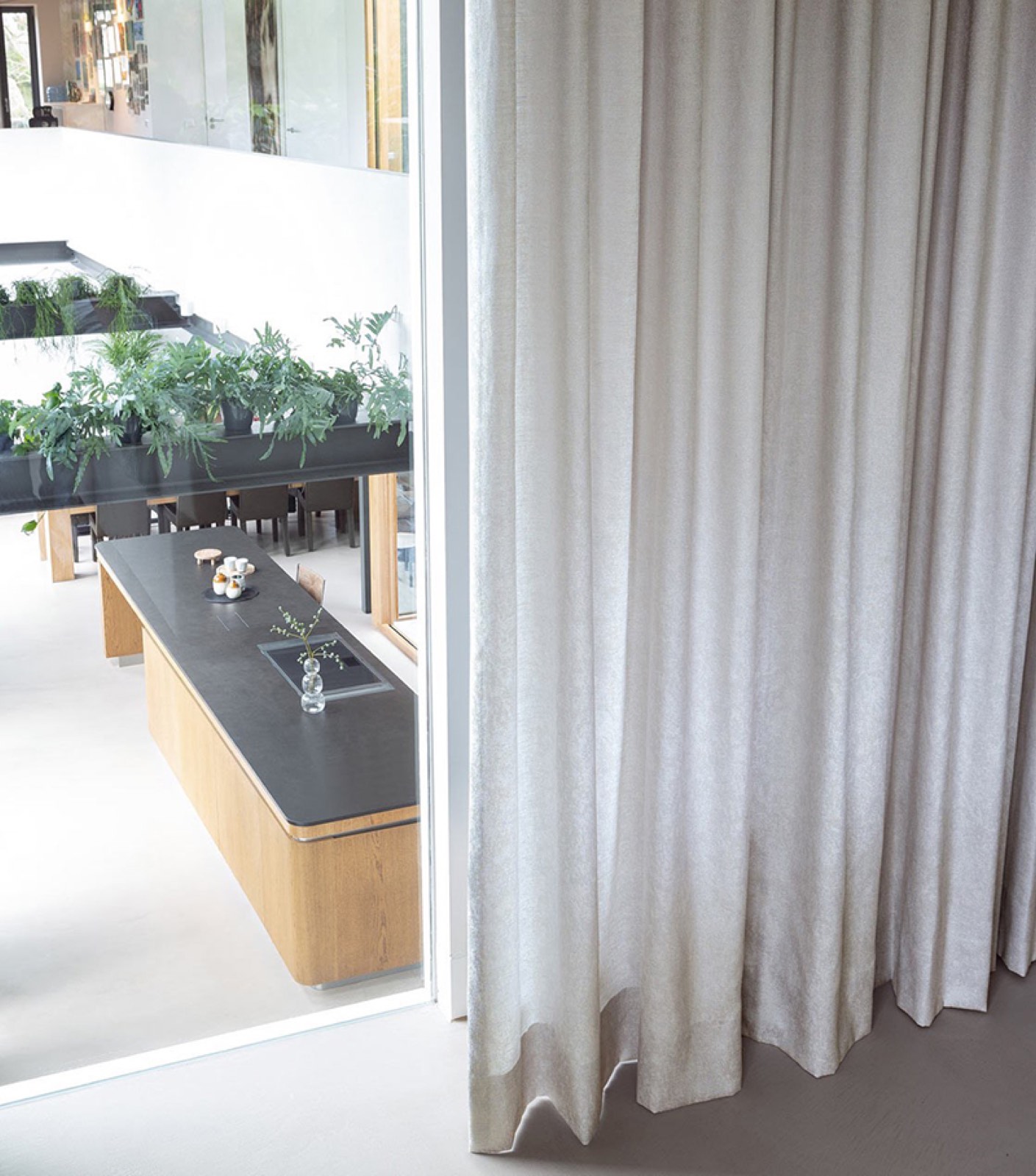 Raamdecoratie uit de collectie van PC Interieur